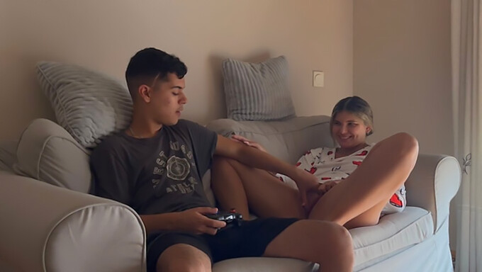 Stepsister Interrupts My Gaming To Indulge In Wild Sex